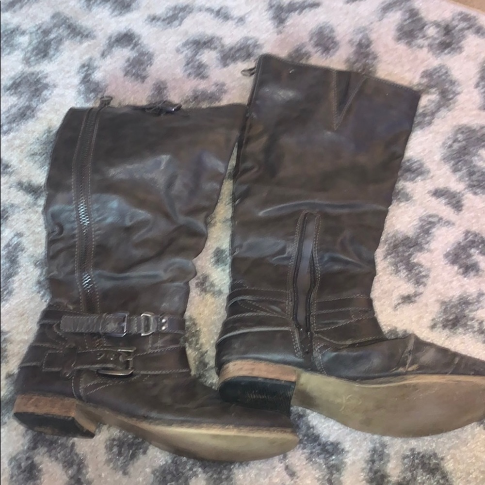Grey Boots